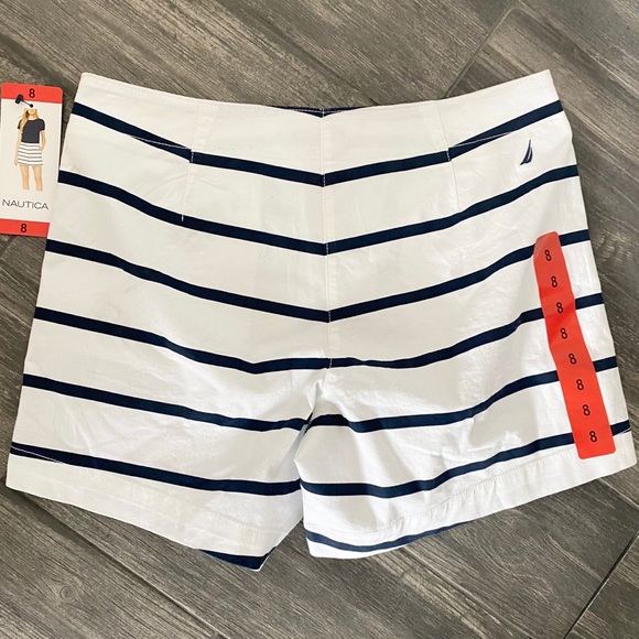 Nautica White Striped Shorts Size 8 - Picture 6 of 8